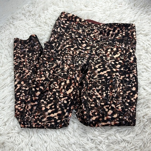 Lululemon Invigorate High-Rise Tight 25" Motion Flux Multi - Picture 1 of 6